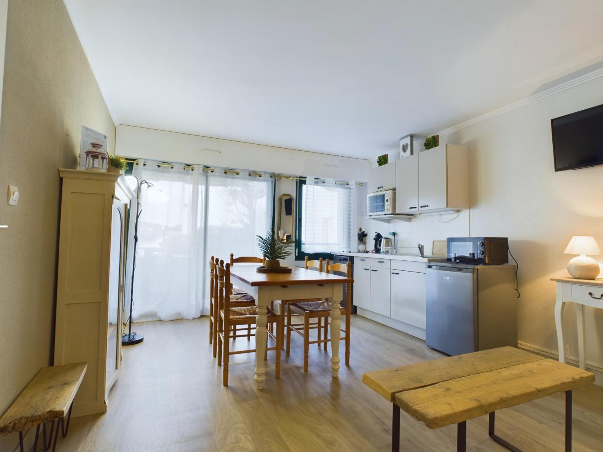 Charmant Appartement Lumineux Pour 4 Au Pouliguen ル・プリガン エクステリア 写真